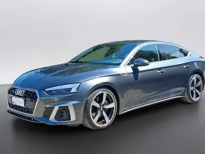 Usata Audi A5 Sportback S-Line 204 CV (150 kW) 2021 Grigio daytona perla Utilitaria