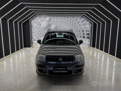 Usata Fiat Panda Dynamic 272 CV (200 kW) 2012 Grigio Utilitaria