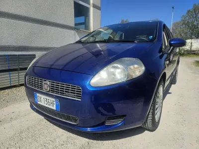 Usata Fiat Grande Punto Dynamic 90 CV (66 kW) 2009 Utilitaria