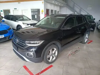 Usata VW T-Cross Advance 95 CV (69 kW) 2019 Nero SUV