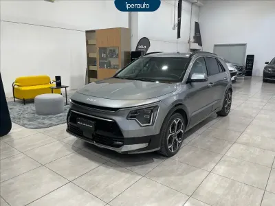 Usata Kia Niro 141 CV (103 kW) 2022 Grigia SUV
