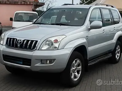Käytetty Toyota Land Cruiser Sol 163 HP (119 kW) 2003 Harmaa Katumaasturi