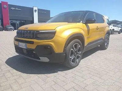 Usata Jeep Avenger Summit 101 CV (74 kW) 2023 Giallo SUV