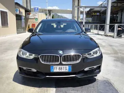 Usata BMW 330 Comfort Edition 258 CV (189 kW) 2016 Nero Station wagon