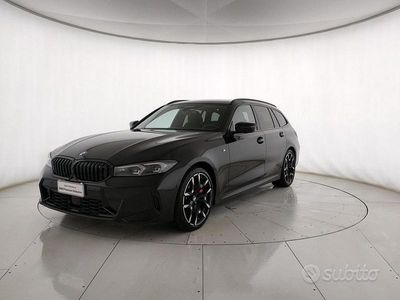 Usata BMW 320 Efficient Dynamics 190 CV (139 kW) 2024 Nero Station wagon