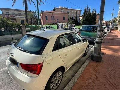 Usata Audi A1 Sportback Ambition 86 CV (63 kW) 2012 Utilitaria