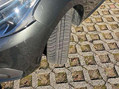 Usata 2017 Peugeot 208 Allure Utilitaria | 6500 € (Ottimo prezzo)