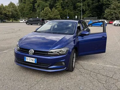 Usata VW Polo Comfortline 65 CV (47 kW) 2018 Blu/azzurro Utilitaria