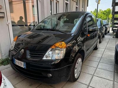 Grigio Usata 2005 Renault Modus Luxe Monovolume | 1900 € (Cara)