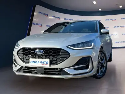 Usata Ford Focus 125 CV (91 kW) 2024 Argento Utilitaria