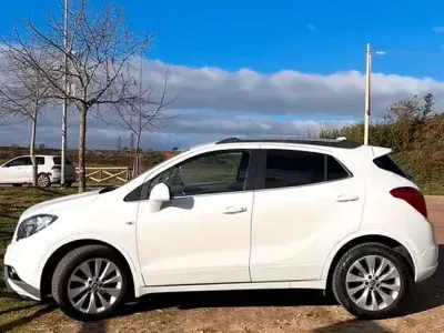 Usata Opel Mokka 131 CV (96 kW) 2014 Bianco SUV