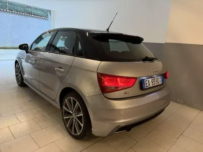 Usata Audi A1 Sportback S-Line 86 CV (63 kW) 2014 Grigio Utilitaria