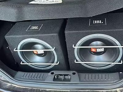 Usata Ford Fiesta 68 CV (50 kW) 2008 Marrone Utilitaria