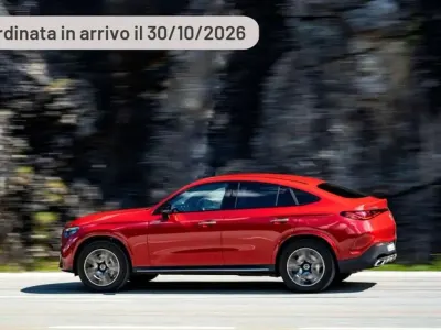 Nuova Mercedes GLC300e AMG Line Premium 333 CV (244 kW) 2026 Argento Coupé