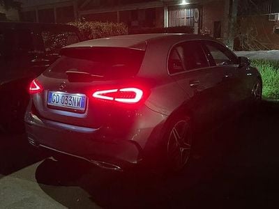 Usata Mercedes A180 116 CV (85 kW) 2021 Grigio Berlina