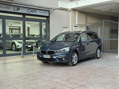 Usata BMW 216 Active Tourer Luxury Line 116 CV (85 kW) 2016 Grigio Monovolume