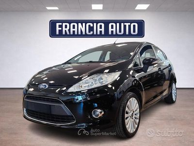 Usata Ford Fiesta 82 CV (60 kW) 2009 Nero Utilitaria