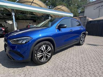 Usata Mercedes GLA250 Advanced 163 CV (119 kW) 2024 Blu/azzurro SUV
