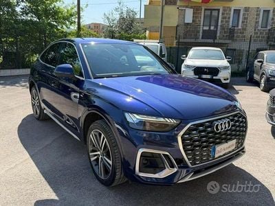 Begagnad Audi Q5 S-line plus 204 HK (150 kW) 2023 Blå SUV