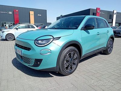 Usata Fiat 600 Icon 145 CV (106 kW) 2025 Blu SUV