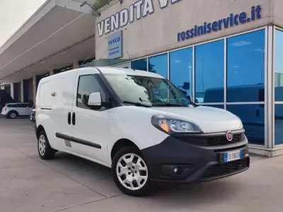 Usata Fiat Doblò 120 CV (88 kW) 2018 Bianco Monovolume