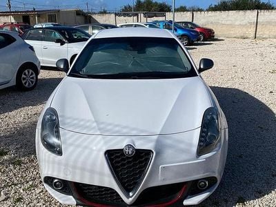 Usata Alfa Romeo Giulietta Super 120 CV (88 kW) 2019 Bianco Berlina