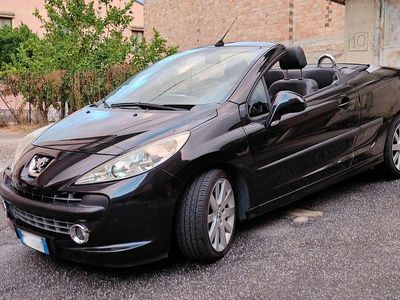 Usata Peugeot 207 CC 110 CV (80 kW) 2007 Nero Cabrio