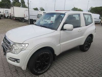 Usata Mitsubishi Pajero 190 CV (139 kW) 2016 Bianco SUV