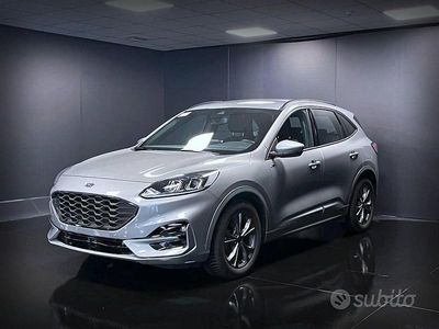 Usata Ford Kuga ST-Line 120 CV (88 kW) 2023 Grigio SUV