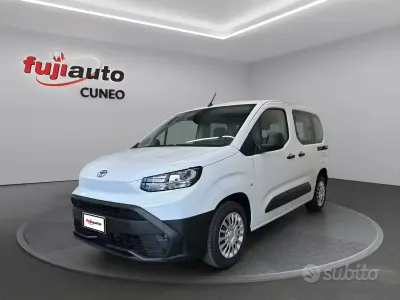 Nuova Toyota Proace Verso City 100 CV (73 kW) 2026 Bianco Station wagon