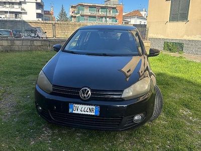 Usata VW Golf VI 102 CV (75 kW) 2009 Nero Utilitaria