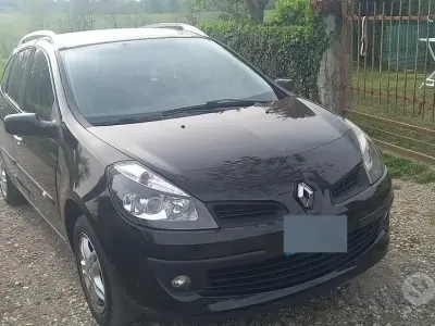 Usata Renault Clio GrandTour 75 CV (55 kW) 2009 Nero Station wagon