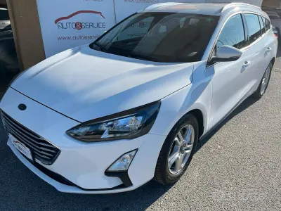 Usata Ford Focus Business Edition 120 CV (88 kW) 2020 Bianco Station wagon