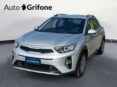 Usata Kia Stonic Urban 84 CV (61 kW) 2022 Grigio SUV