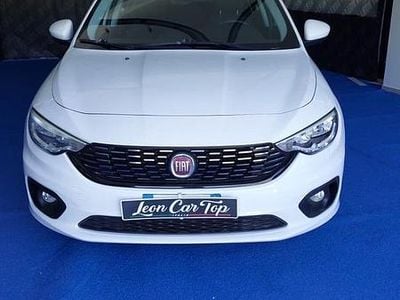 Usata Fiat Tipo Lounge 120 CV (88 kW) 2016 Bianco Berlina