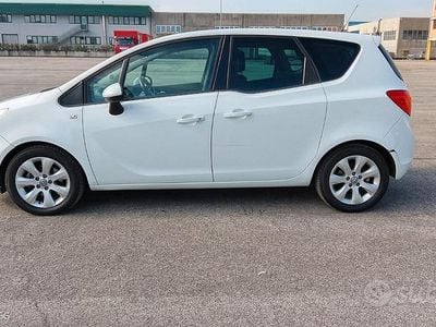 Usata Opel Meriva 2012 Monovolume