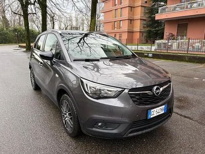Usata Opel Crossland X Innovation 110 CV (80 kW) 2021 Grigio SUV