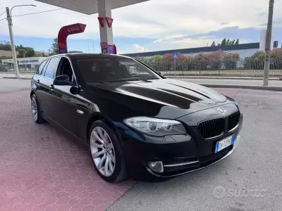 Usata BMW 530 245 CV (180 kW) 2012 Nero Station wagon