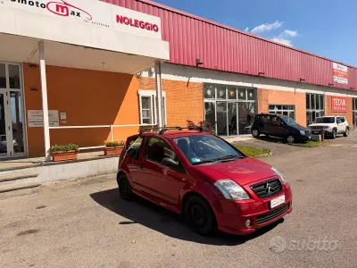 Usata Citroën C2 VTR Sport 109 CV (80 kW) 2004 Rosso Utilitaria