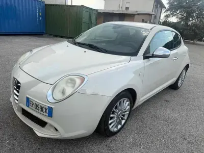 Usata Alfa Romeo MiTo Progression 84 CV (61 kW) 2013 Bianco Utilitaria
