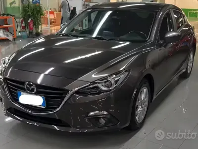 Usata Mazda 3 Evolve 100 CV (73 kW) 2015 Grigio Berlina