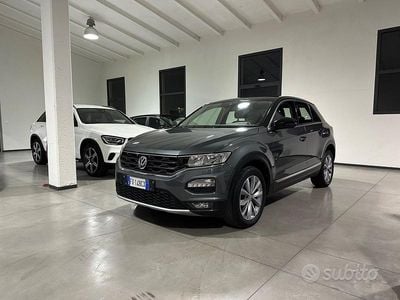 Usata VW T-Roc Advance 150 CV (110 kW) 2019 Grigio SUV