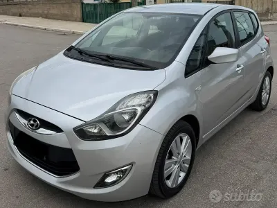 Usata Hyundai ix20 Comfort 90 CV (66 kW) 2015 Grigio Utilitaria