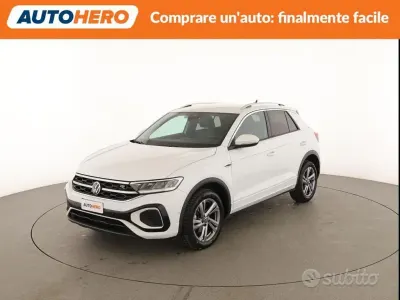 Usata VW T-Roc 116 CV (85 kW) 2023 Bianco SUV