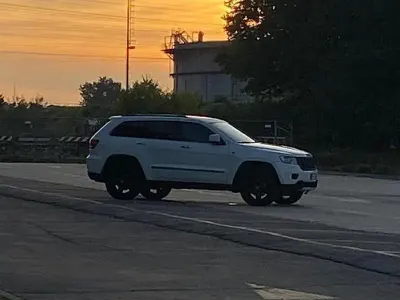 Usata Jeep Cherokee 241 CV (177 kW) 2011 SUV