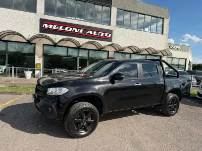 Usado Mercedes X250 Progressive 190 CV (139 kW) 2019 Negro Pickup/Camioneta
