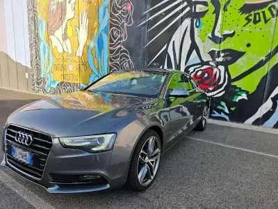 Usata Audi A5 Ambiente 177 CV (130 kW) 2012 Grigio Coupé