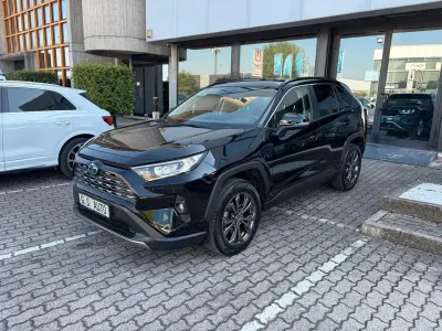 Usata Toyota RAV4 Hybrid Business Edition 178 CV (130 kW) 2022 Nero SUV