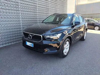 Usata Volvo XC40 Business Edition 150 CV (110 kW) 2020 Nero SUV