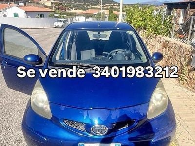 Usata Toyota Aygo 68 CV (50 kW) 2008 Blu Utilitaria